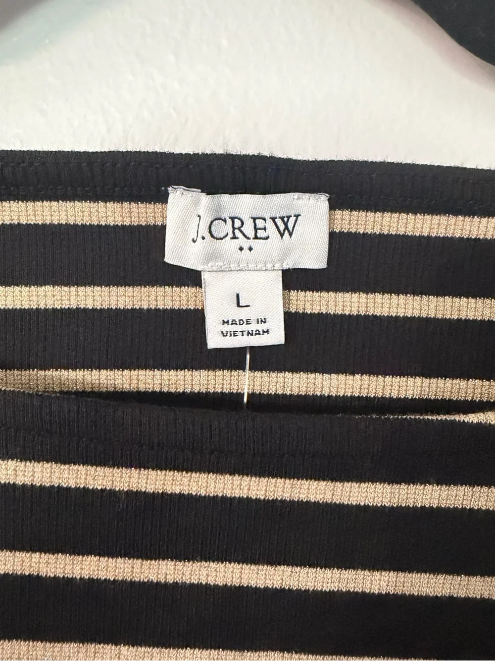J. Crew Women’s Long Sleeve Crewneck Black and Cream Stripe Top Sz L NWT